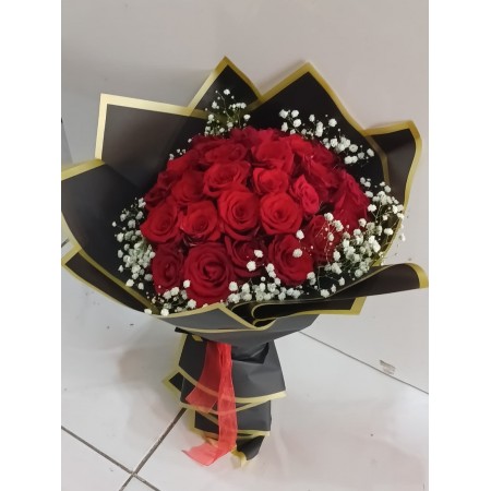 30 Gül Buketi